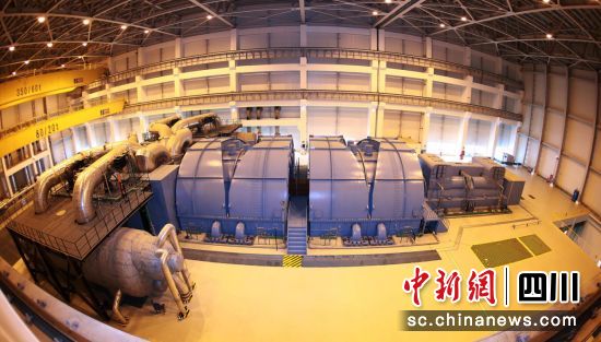 “华龙一号”全球首堆示范工程福清核电汽轮发电机组。来利国际AG旗舰厅电气 供图